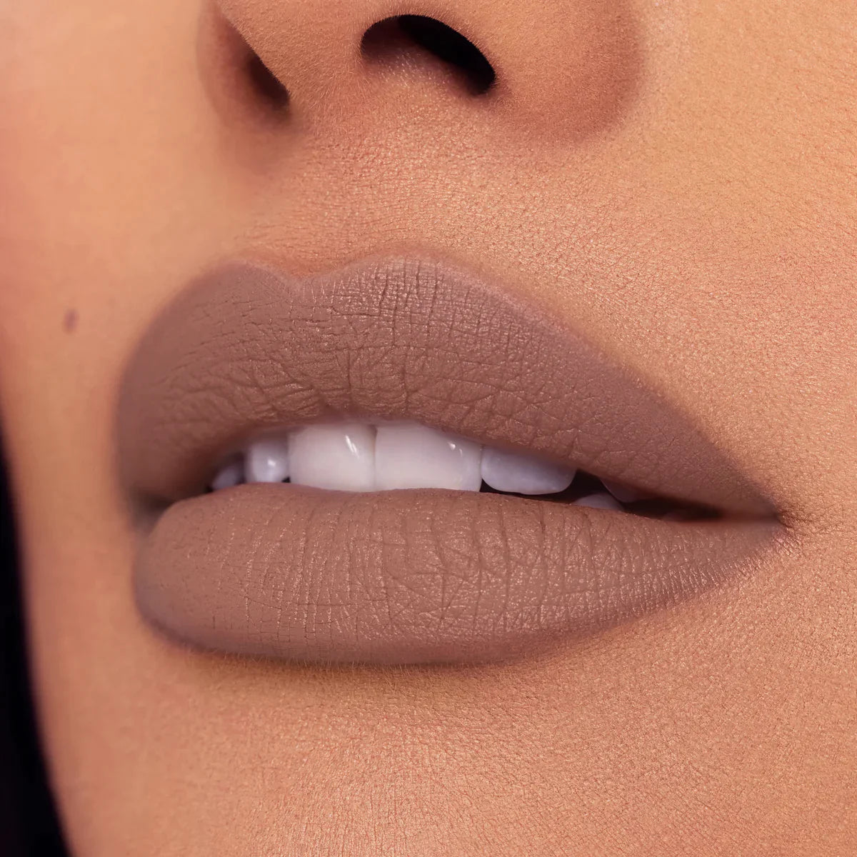 Tease Me lipstick 💋